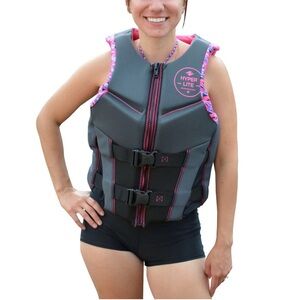 Used Hyperlite H2O MFG ADULT PFD WMNS Medium Vest PFD Pink